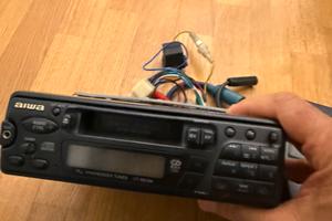 Autoradio aiwa con caricatore multi CD