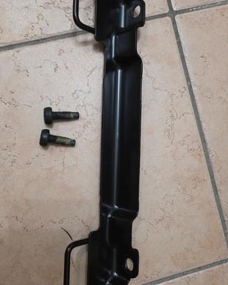 Staffa ORIGINALE attacco Isofix Ford Focus mk 2,5
