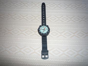 Bussola subacquea da polso