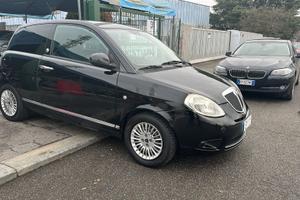 Lancia Ypsilon 1.2 GPL
