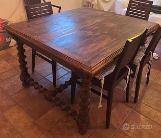 Tavolo in legno arte povera