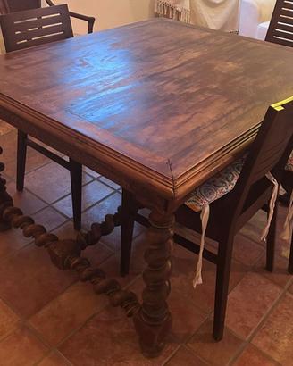 Tavolo in legno arte povera