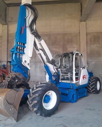 ESCAVATORE RAGNO MENZIMUCK A 91 4X4