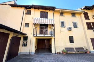 CASA DI CORTE A CERANO