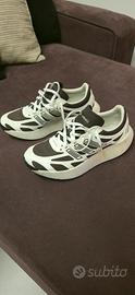 scarpe running adidas n.42 e 2/3