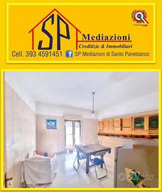 4 vani con posto auto