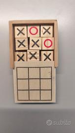 gioco tris in legno 