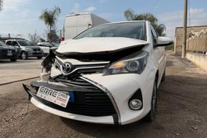 TOYOTA YARIS 2016 1.4 DIESEL 90 CV *MARCIANTE
