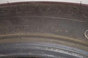 Cerchi e gomme golf 5