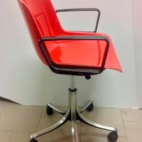 Sedia Modus design di Osvaldo Borsani by Tecno
