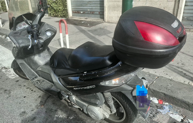 Per passaggio a motociclo