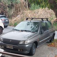 RENAULT Clio 1.2i RT