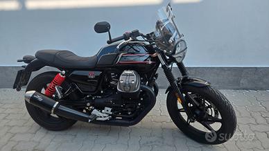 Moto Guzzi V7 SPECIAL EDITION