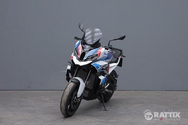 BMW M 1000 XR