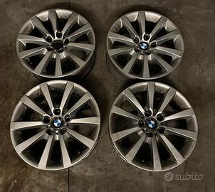 Cerchi in lega R18 BMW