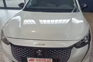 PEUGEOT 208 motore elettrico 136 CV 5 porte Allure