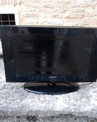 Televisore usato 
