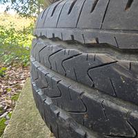 gomme 215 70 15 c