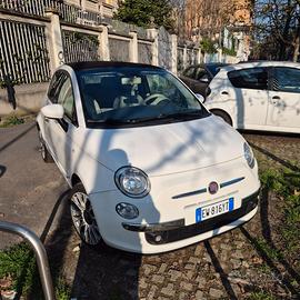 Fiat 500c cabrio lounge bianca capote nera