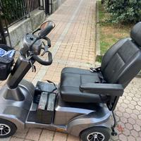 Scooter elettrico per disabili
