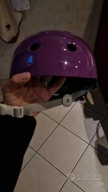 Caschetto x bambina x sport vari pari al nuovo
