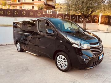 Opel Vivaro 9 POSTI PIÙ IVA PEDANA ELETTRICA