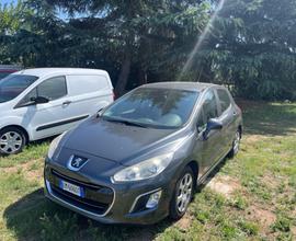 Peugeot 308 NEOPATENTATI