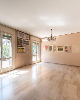 Appartamento di 155 m² con 4 locali a Milano