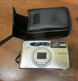 macchina fotografica Konica Fx700