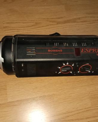 Bowens esprit 1000