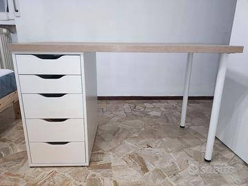 N. 2 Scrivanie Ikea COME NUOVE