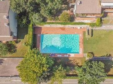 3 LOCALI A COSTERMANO