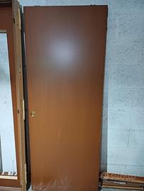 Set di porte interne in legno