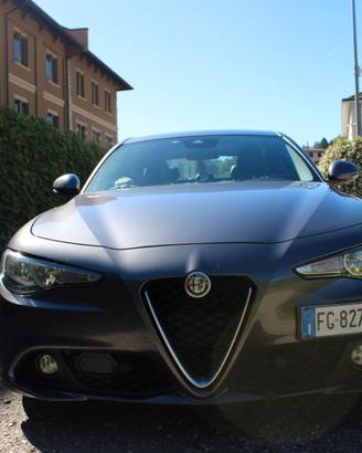 Alfa Romeo Giulia 2.2 Turbodiesel 150 CV Super