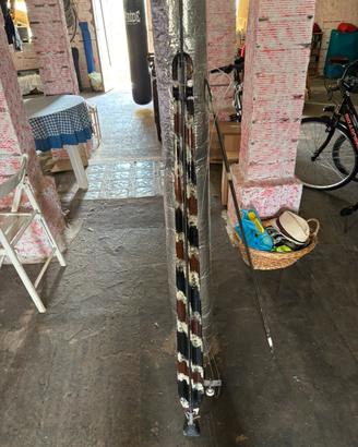 Fucile sub in buone condizioni con mulinello