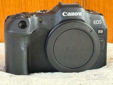 Canon EOS R8 in garanzia - Come nuova (600 scatti)