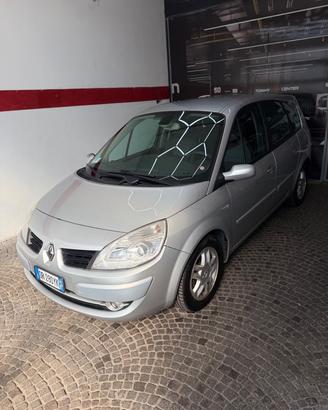 Renault Scenic Grand Scénic 1.9 dCi/130CV PlayStat