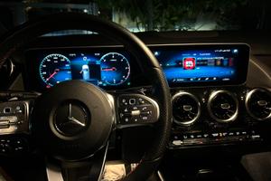 Mercedes-Benz PREMIUM AMG