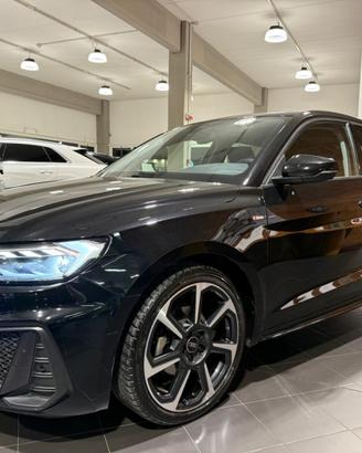 AUDI A1 SPB 30 TFSI S tronic S line edition LED