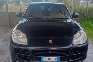 Porsche Cayenne 3.2 V6 GPL