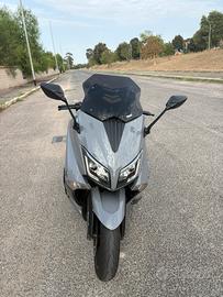 T max lux max
