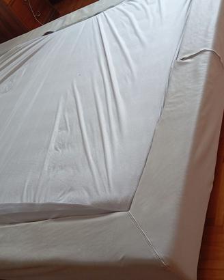 Letto matrimoniale