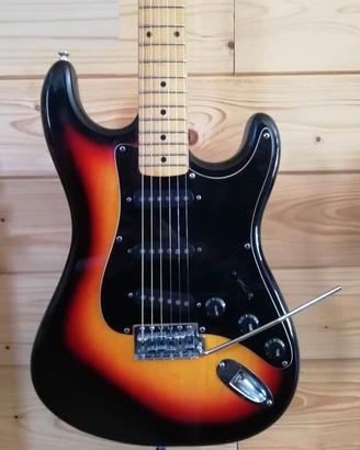 chitarra tamaki stratocaster