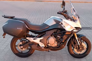 CF moto 650 mt