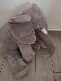 elefante peluche gigante
