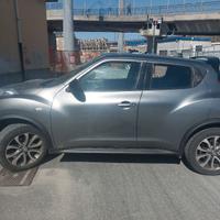 nissan juke teckna