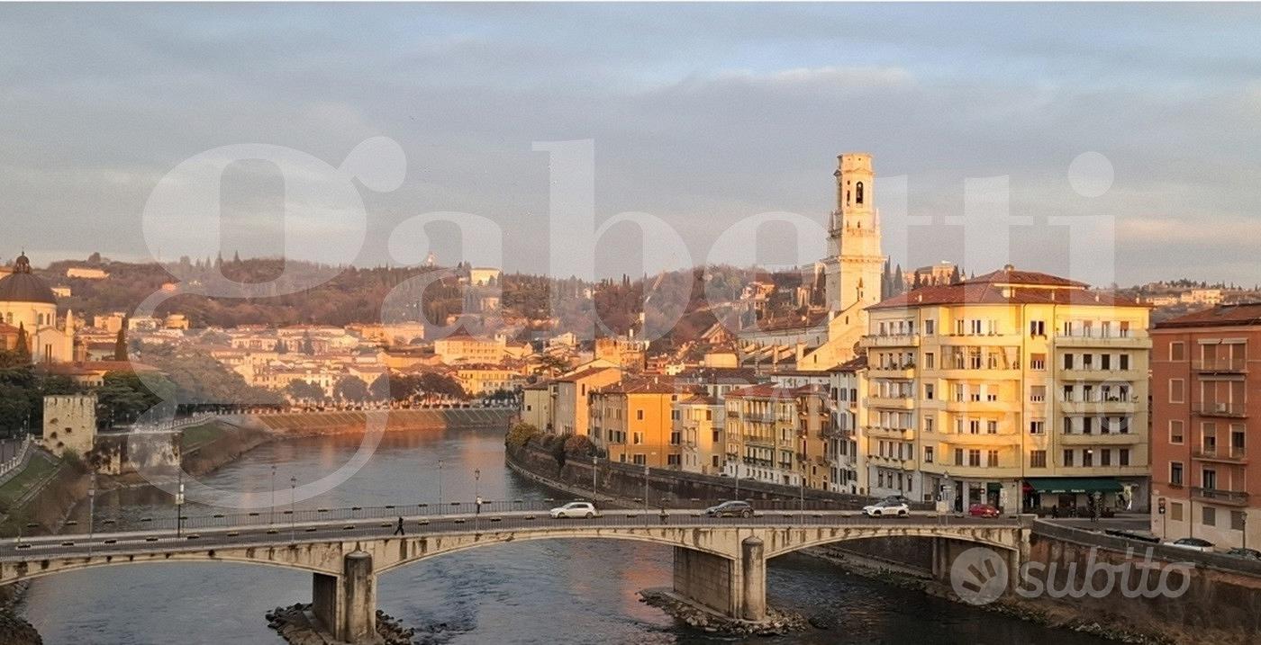 Appartamento Verona [Cod. rif 3324726VRG] - Vista 2