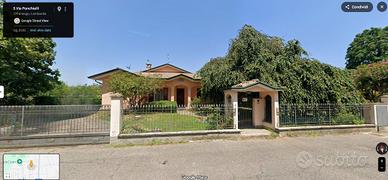 Villa unifamiliare con ampio giardino