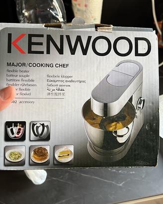 SBattitore flessibile kenwood AT502