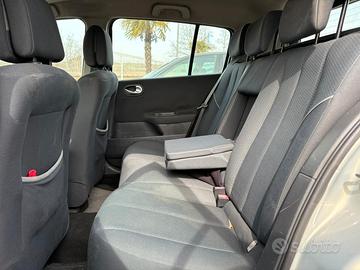 Auto usata in buone condizioni 